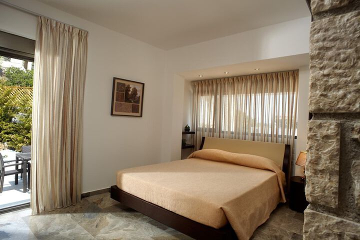 Room 7 of 53