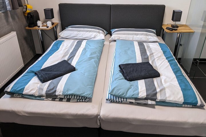 Room 10 of 54