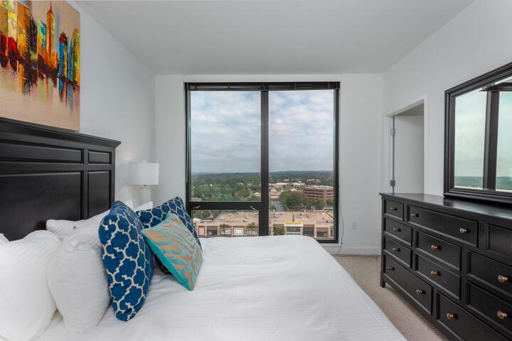 Room 30 of 208