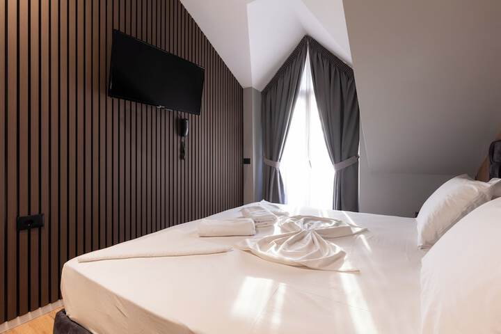 Room 20 of 141