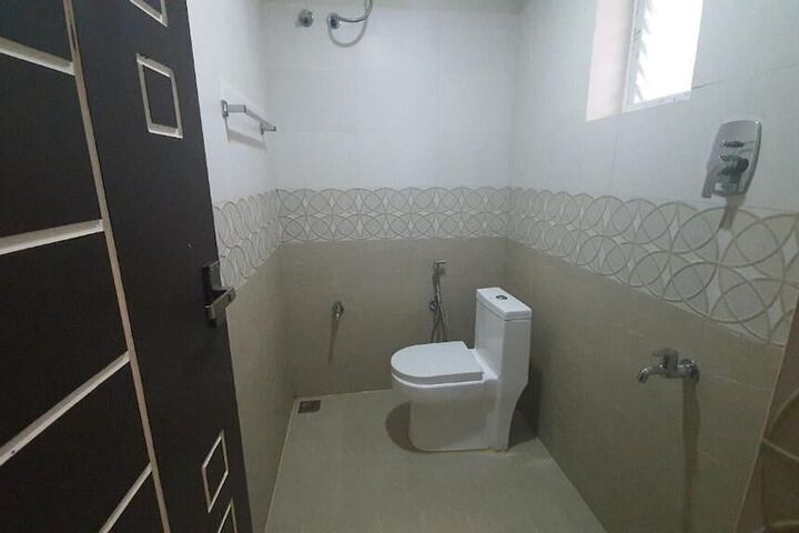 Room 19 of 33
