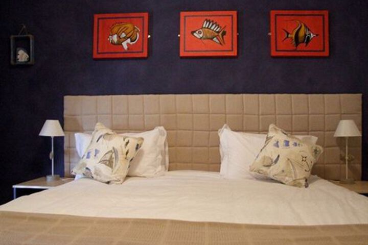 Room 14 of 48