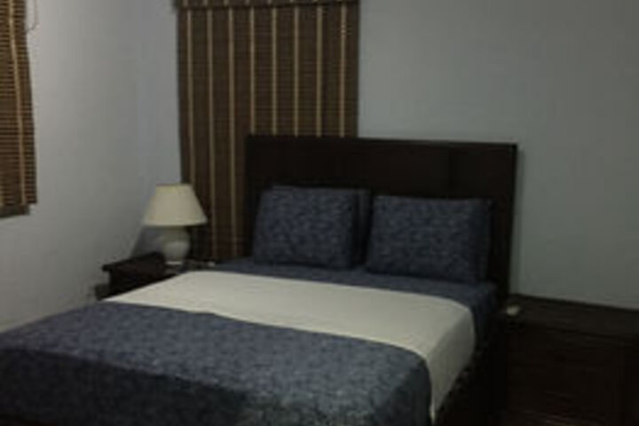 Room 22 of 48