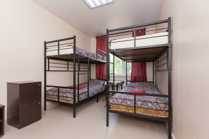 Room 9 of 45