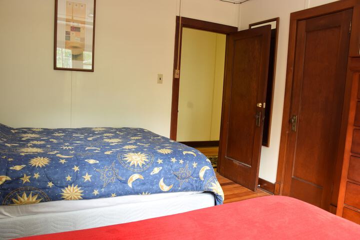 Room 60 of 151