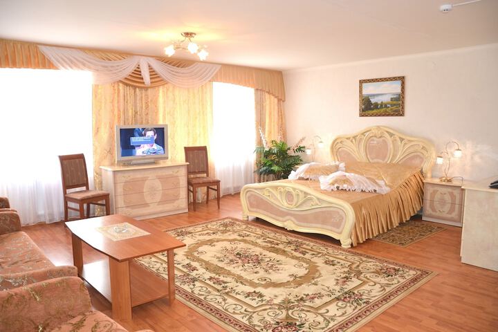 Room 9 of 44