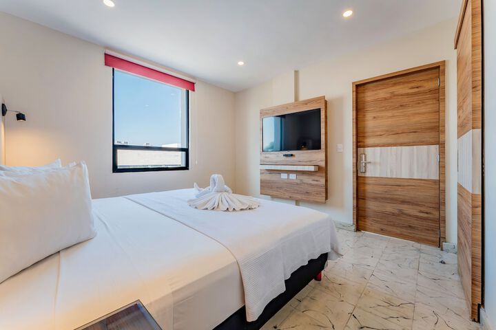 Room 21 of 40