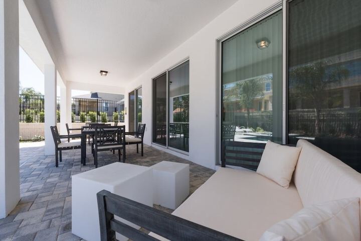 Terrace/Patio 43 of 44