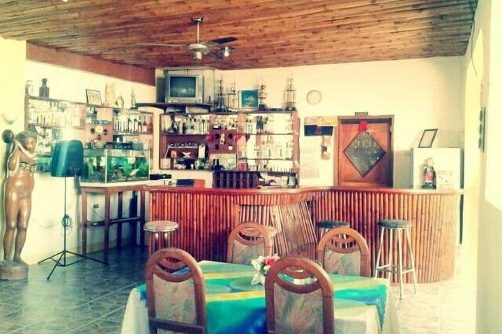 Dining Photos