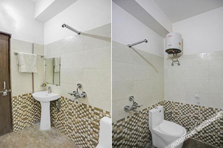 Collection O 82685 Hotel Shiv Shiva Residency