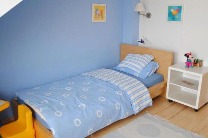 Room 3 of 15