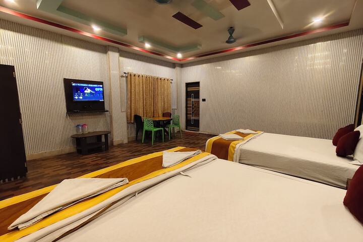 Room 40 of 70