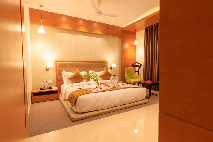 Room 12 of 31