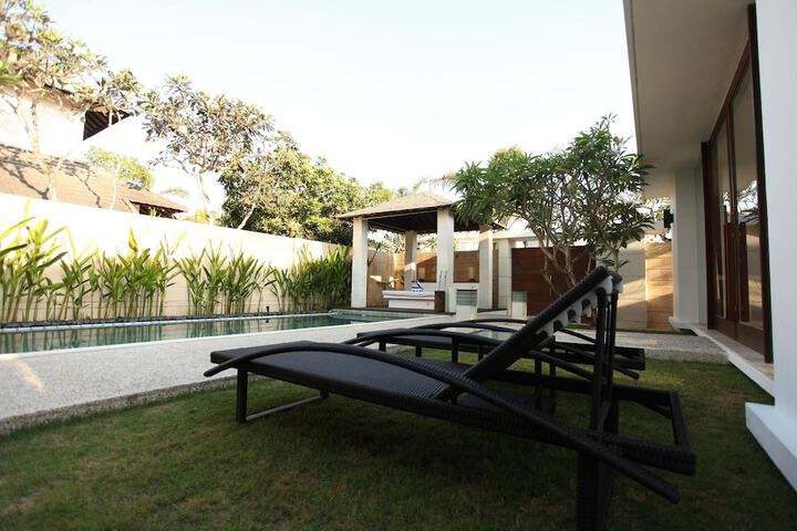 Terrace/Patio 19 of 36