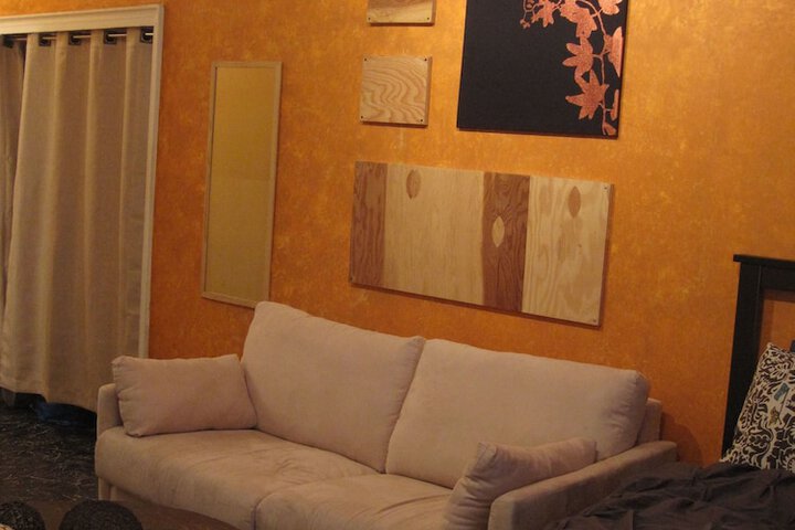 Room 7 of 9
