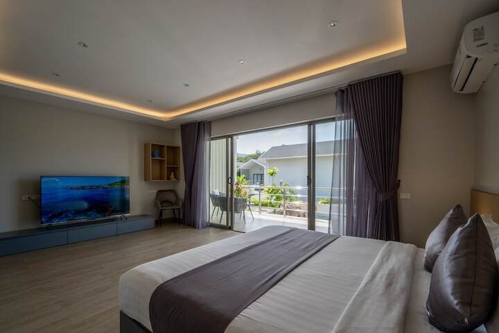 Room 41 of 211