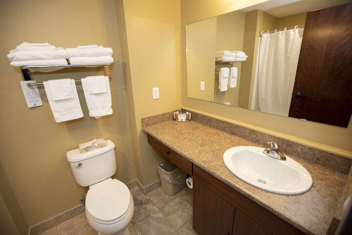 Room 9 of 36