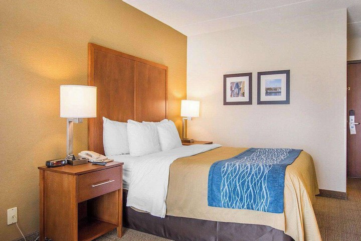 Room 21 of 44
