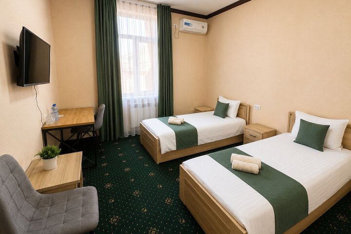 Room 5 of 41