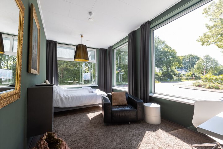Room 19 of 21