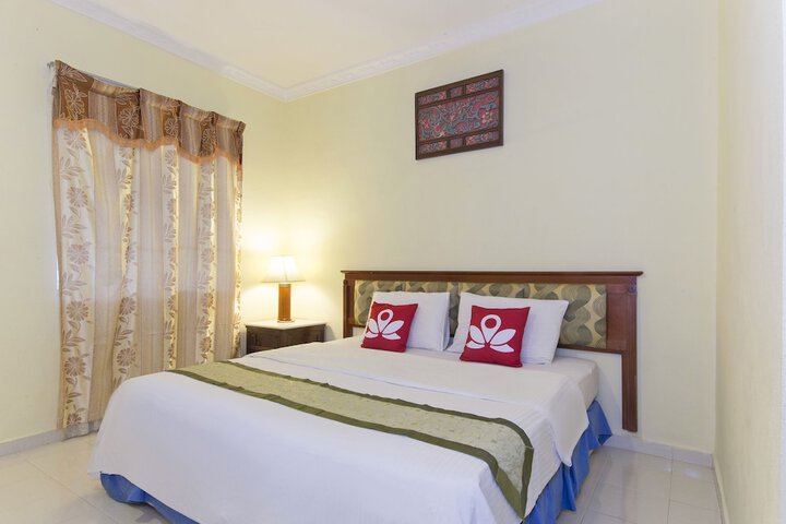 Room 4 of 45