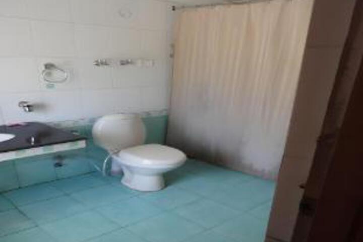 Room 17 of 21