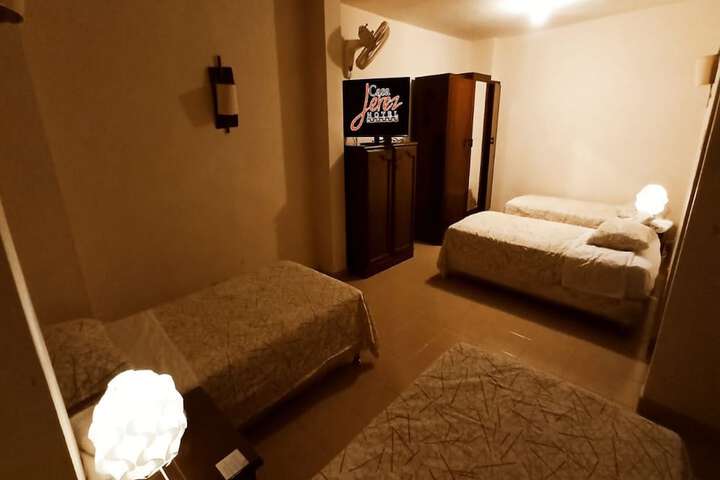 Room 3 of 19
