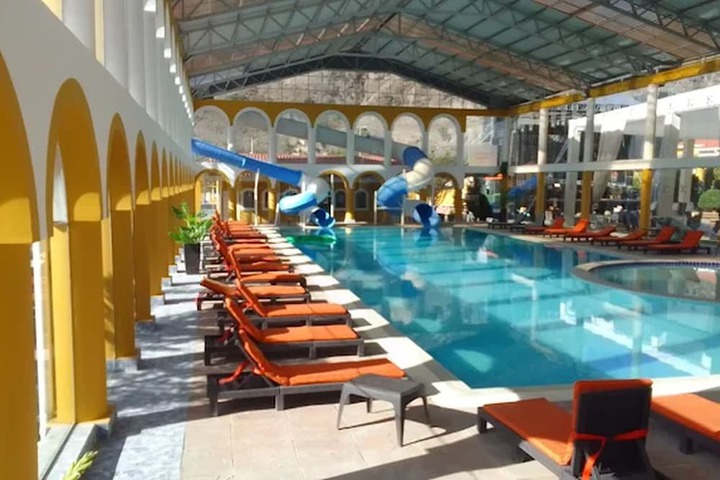 Pool 3 of 6