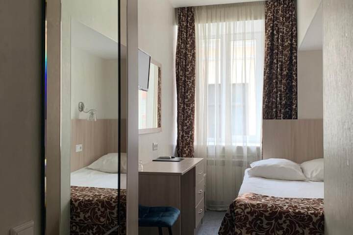 Room 22 of 62