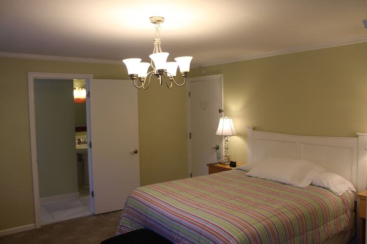 Room 7 of 110