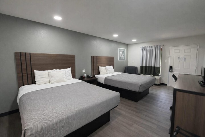 Room 20 of 48