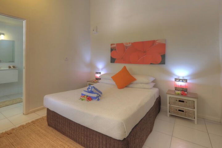 Room 28 of 106