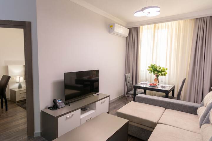 Room 85 of 131