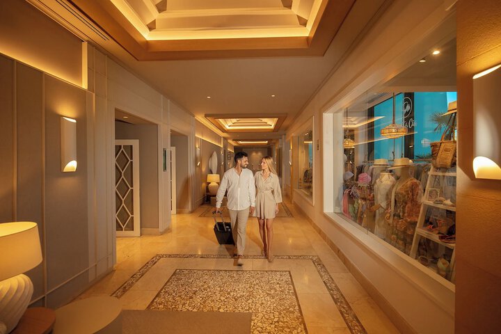 Hotel Interior 6 of 99