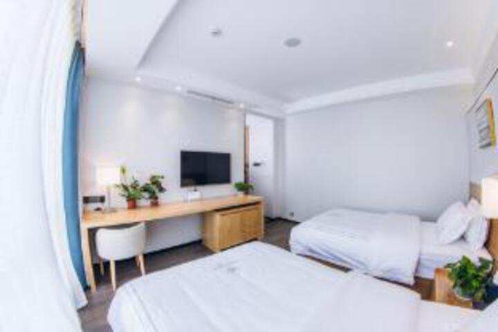Room 20 of 22