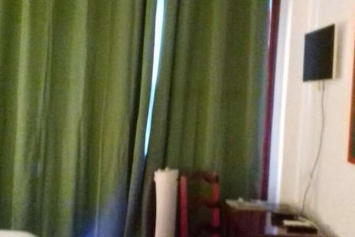 Room 2 of 58