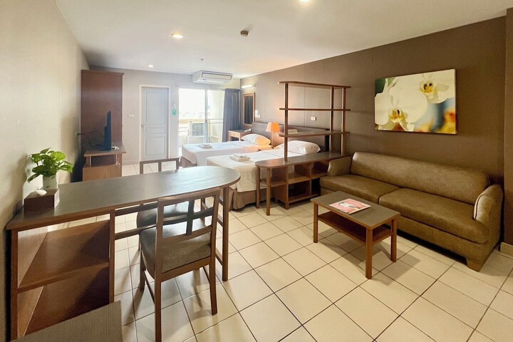 Room 20 of 111