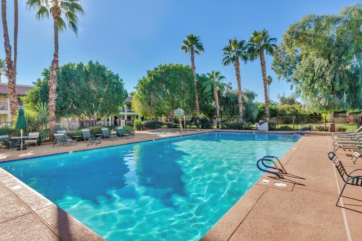 Pool 4 of 4