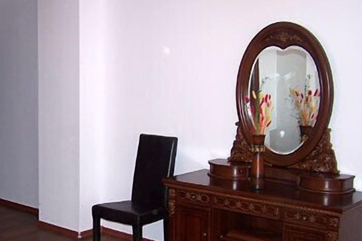 Room 34 of 44
