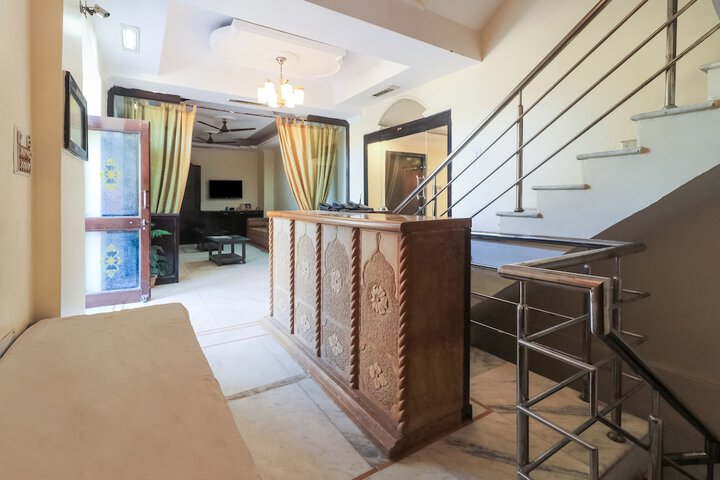 OYO 28326 HOTEL SIDDHI VINAYAK