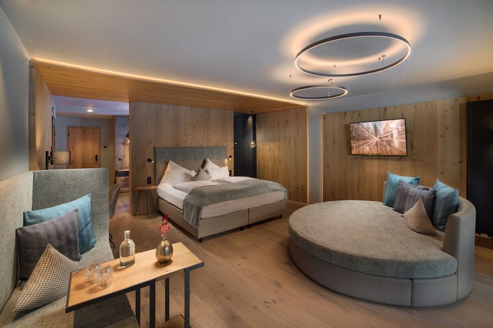 Room 14 of 60