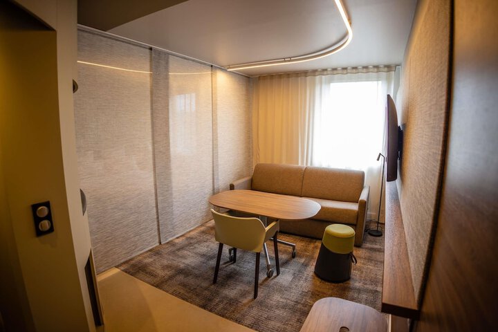 Room 38 of 111