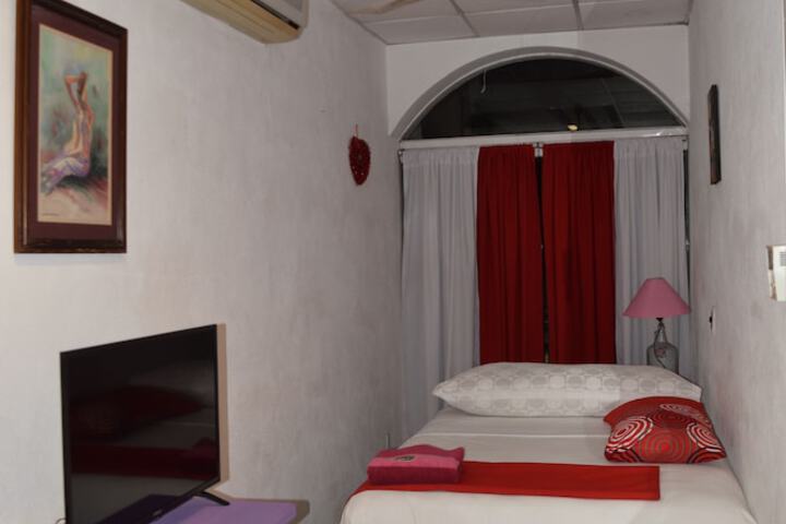 Room 40 of 47