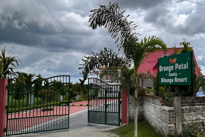 ORANGEPETAL EXOTIC BIHANGA RESORT DOOARS