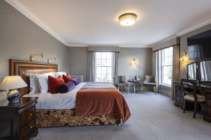 Room 15 of 46
