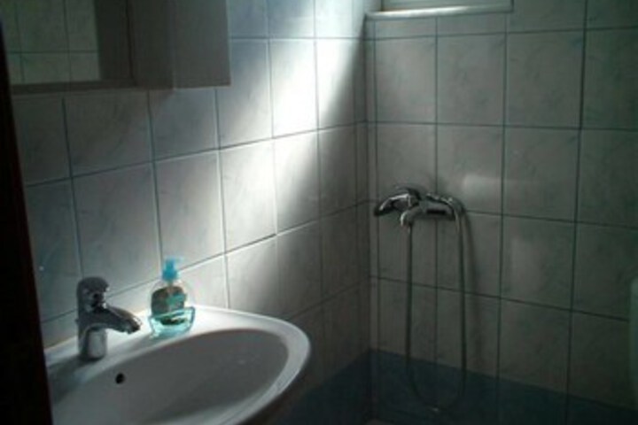 Room 2 of 13