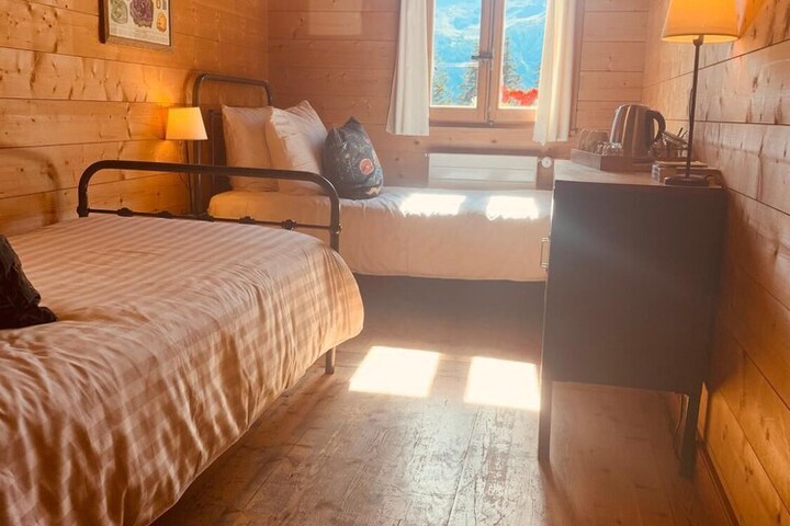 Room 15 of 49