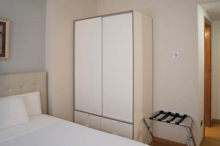 Room 36 of 105