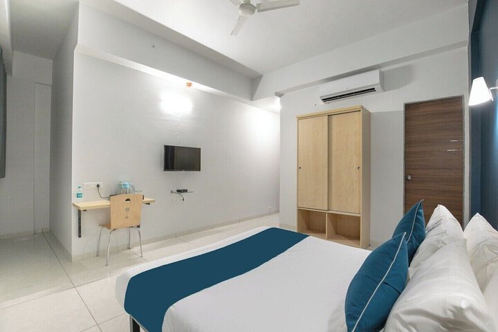 Room 7 of 11