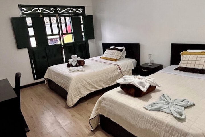 Room 34 of 110